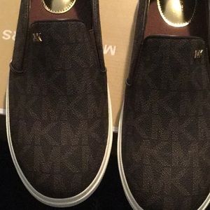 NWT!!! Michael Kors slip on sneakers
